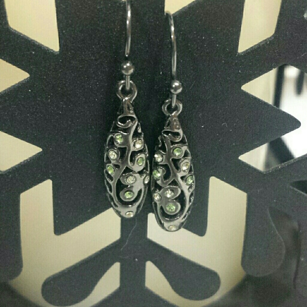 Earings